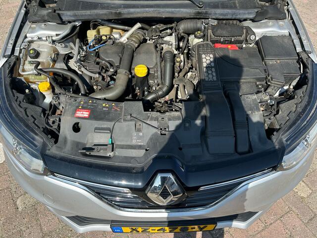 Renault MEGANE Estate 1.5 dCi GT-Line | Nieuw Binnen! | Automaat | Trekhaak | Cruise