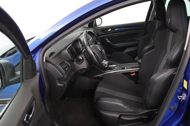 Renault MEGANE 1.2 TCe GT Line | Automaat | Stoelverwarming | Trekhaak | Full LED | Navigatie | Sportstoelen | Keyless | PDC | Climate control