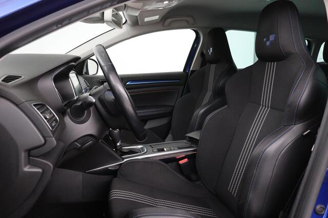 Renault MEGANE 1.2 TCe GT Line | Automaat | Stoelverwarming | Trekhaak | Full LED | Navigatie | Sportstoelen | Keyless | PDC | Climate control