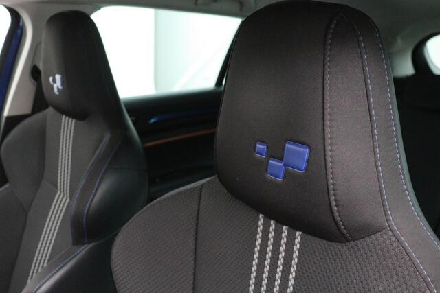 Renault MEGANE 1.2 TCe GT Line | Automaat | Stoelverwarming | Trekhaak | Full LED | Navigatie | Sportstoelen | Keyless | PDC | Climate control