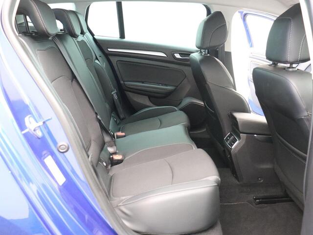 Renault MEGANE Estate 1.6 E-Tech Plug-In Hybrid 160 Intens