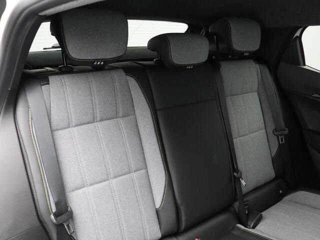 Renault MEGANE E-Tech comfort range techno 60 kWh | Active driver assist | Stoelverwarming |