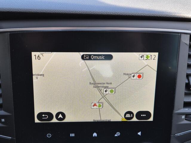 Renault MEGANE Estate 1.6 E-Tech Plug-In Hybrid 160 Business Edition One / Automaat / Apple Carplay Android Auto / Stuur-, en Stoelverwarming / Cruise control / Keyless Entry/Start / Lichtmetalen wielen 16" / EAER bereik 52 km /
