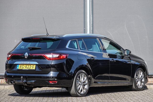 Renault MEGANE Estate 1.2TCe 132Pk Aut. | Signature Exclusiv | Leder | Head-Up display | Achteruitrijcamera | Bose-Soundsyteem | 17''
