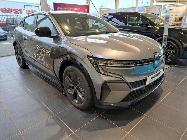 Renault MEGANE E-Tech Comfort Range Evolution 60 kWh | Apple Carplay & Android auto | All Seasonbanden | Warmtepomp | ACTIEPRIJS + uit vooraad leverbaar!! |
