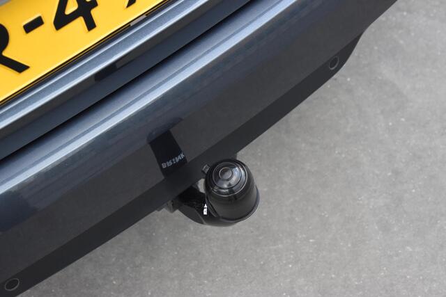 Renault MEGANE Estate TCe 140 Techno | TREKHAAK | CAMERA | NAVI | CRUISE CONTROL | CLIMATE CONTROL | PDC | LMV