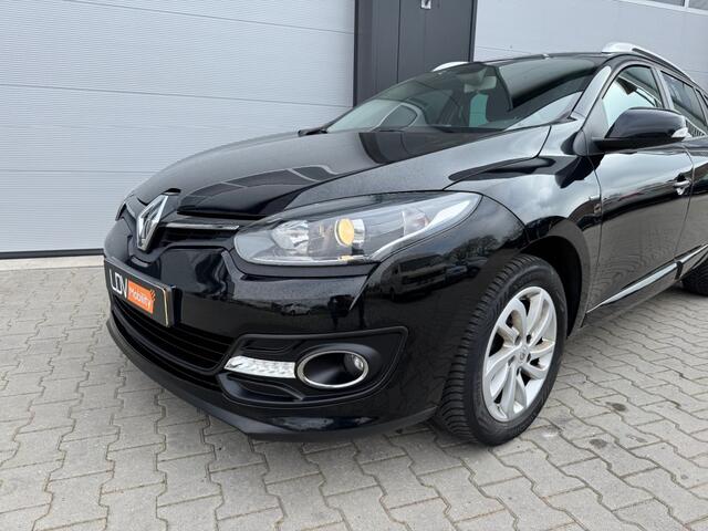 Renault MEGANE 1.2 TCE LIMITED / Cruise control / Navigatie / Historie aanwezig