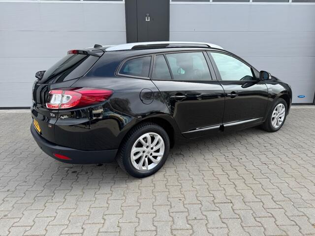 Renault MEGANE 1.2 TCE LIMITED / Cruise control / Navigatie / Historie aanwezig