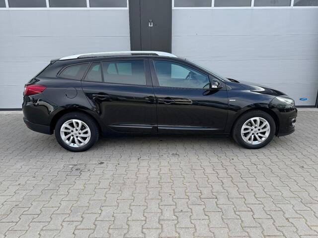 Renault MEGANE 1.2 TCE LIMITED / Cruise control / Navigatie / Historie aanwezig