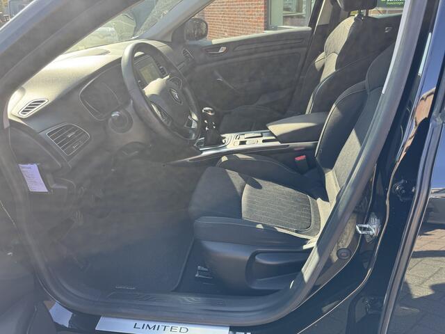 Renault MEGANE Estate 1.3 TCe Limited