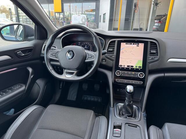 Renault MEGANE Estate 1.5 Blue dCi Intens Head Up Camera Dealer Onderhouden