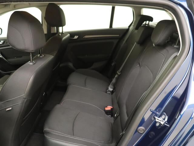 Renault MEGANE Estate 1.6 E-Tech Plug-In Hybrid 160 Business Zen