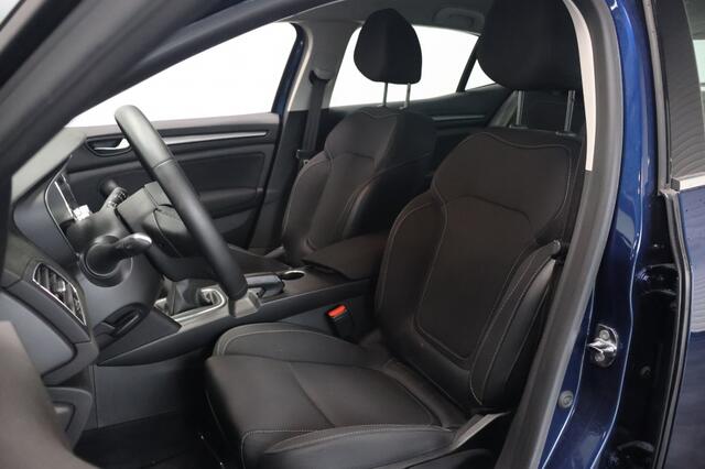 Renault MEGANE 1.3 TCe Business Zen | LED | DAB | Parkeersensoren