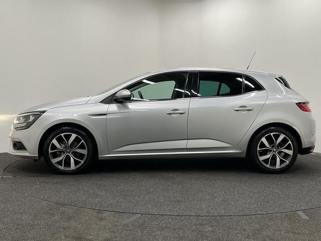 Renault MEGANE 1.2 TCe Bose | NAVIGATIE | BOSE AUDIO | TREKHAAK | CAMERA | PARKEER SENSOREN |