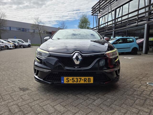 Renault MEGANE 1.6 TCe GT 206pk A/T | Trekhaak | Navi | Camera