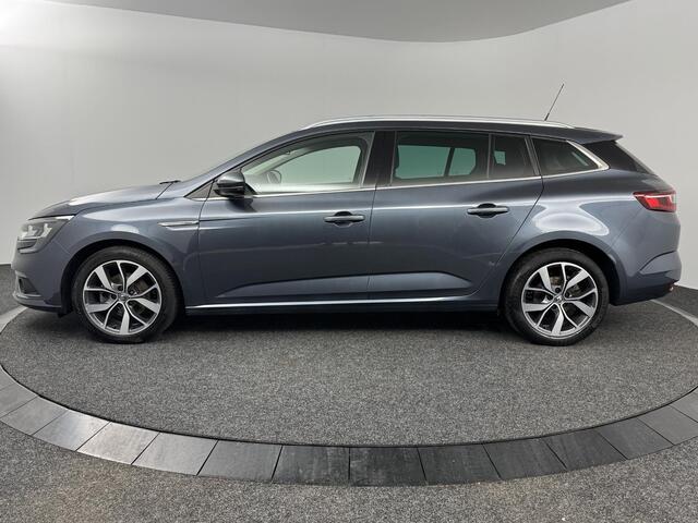 Renault MEGANE Estate 1.5 dCi Bose | Navigatie | Bose Audio | Parkeersensoren | Key-less | Climate Control | DAB | Cruise Control | Lichtmetaal |