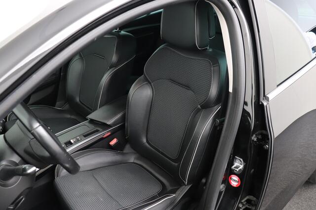 Renault MEGANE 1.3 TCe 116 PK Bose Camera Trekhaak Navi
