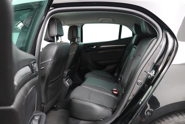 Renault MEGANE 1.3 TCe 116 PK Bose Camera Trekhaak Navi