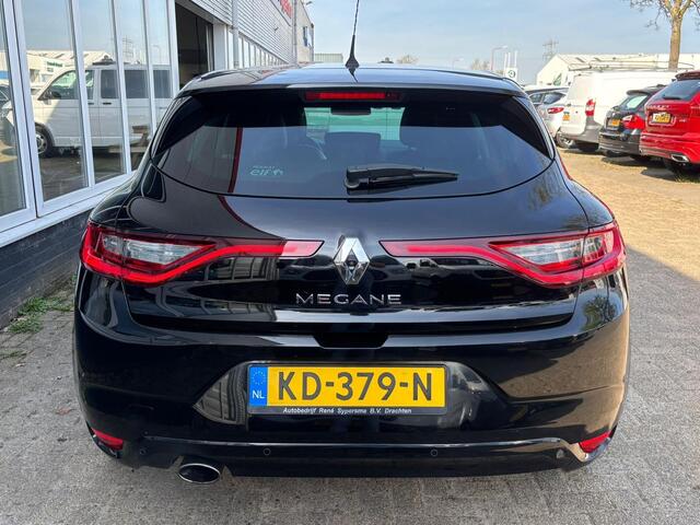 Renault MEGANE 1.2 TCe Bose | Navi | Dodehoek Herkening | Camera | Half leder |