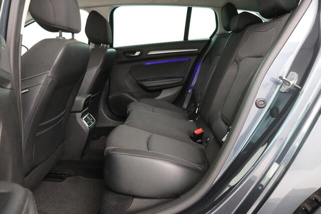 Renault MEGANE 1.3 TCe Limited | Carplay | Camera | Navigatie | Sfeerverlichting | Keyless | Climate control | Cruise control | Parkeerhulp