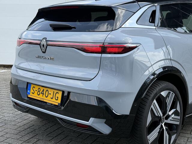 Renault MEGANE E-Tech EV60 Optimum Charge Iconic | Winterpack | Camera | Leder | Harman Kardon | Org. NL
