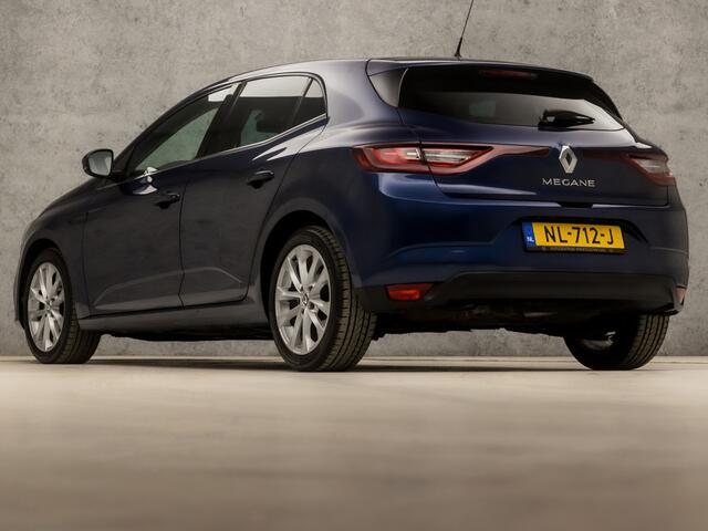 Renault MEGANE 1.2 TCe GT Sport (NAVIGATIE, CLIMATE, LED KOPLAMPEN, KEYLESS, SPORTSTOELEN, GETINT GLAS, PARKEERSENSOREN, LANE ASSIST, CRUISE, NIEUWE APK, NIEUWSTAAT)