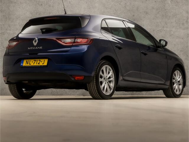 Renault MEGANE 1.2 TCe GT Sport (NAVIGATIE, CLIMATE, LED KOPLAMPEN, KEYLESS, SPORTSTOELEN, GETINT GLAS, PARKEERSENSOREN, LANE ASSIST, CRUISE, NIEUWE APK, NIEUWSTAAT)