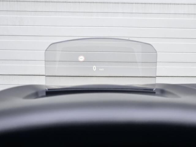 Renault MEGANE Estate 1.6 E-Tech Plug-In Hybrid 160 Intens / Dealer Onderhouden / All Season Banden / Bose Premium Audio / Head Up Display / Navigatie / Apple Carplay & Android Auto / Achteruitrijcamera / Climate Control /