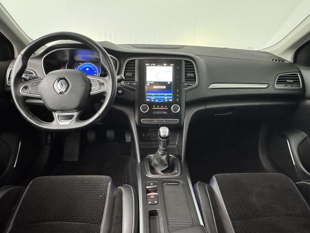 Renault MEGANE Estate 1.5 dCi GT-Line | Navigatie | Cruise Control | Licht Metalen Velgen |