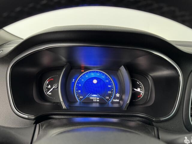 Renault MEGANE Estate 1.5 dCi GT-Line | Navigatie | Cruise Control | Licht Metalen Velgen |