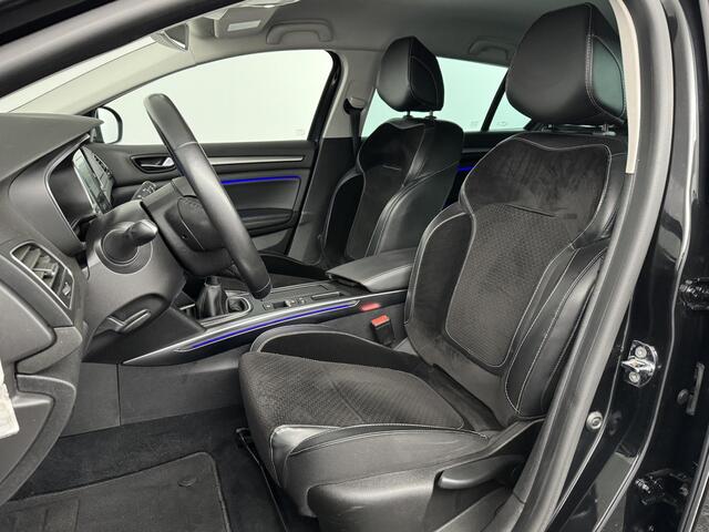 Renault MEGANE Estate 1.5 dCi GT-Line | Navigatie | Cruise Control | Licht Metalen Velgen |