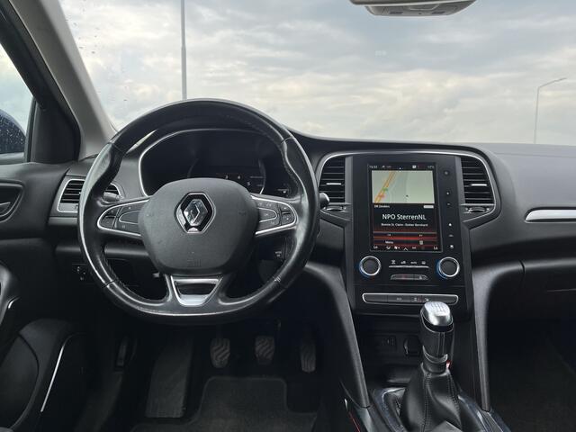 Renault MEGANE Estate 1.3 TCe 140 PK Bose / Trekhaak / Keyless / Camera / Blind spot warning / Climate / Lane assist / 17'' LMV /