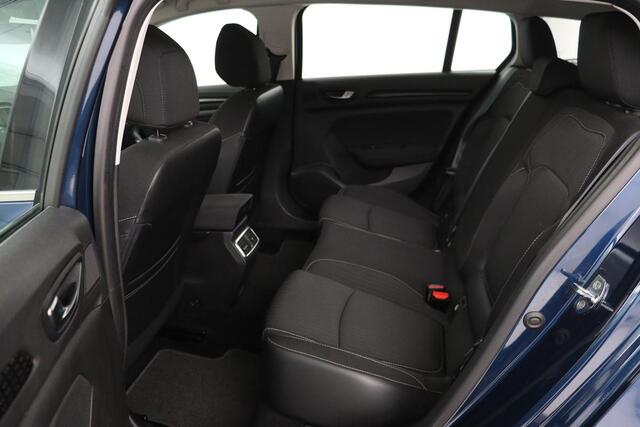 Renault MEGANE 1.2 TCe Zen | Trekhaak | Navigatie | Parkeerhulp | Climate control | Cruise control | Bluetooth | DAB | Regen-/lichtsensor