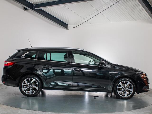 Renault MEGANE Estate 1.2 TCe Bose, Navigatie, Cruise Control, Keyless, Sfeerverlichting, LED, BTW Auto!