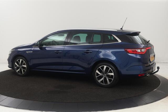 Renault MEGANE 1.3 TCe Bose | Trekhaak | Camera | Navigatie | Keyless | Massage | Carplay | Dodehoek detectie | Climate control | Cruise control