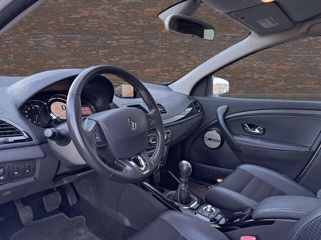 Renault MEGANE Estate 1.2 TCe BOSE LEDER LMV NAVIGATIE CRUISE TREKHAAK