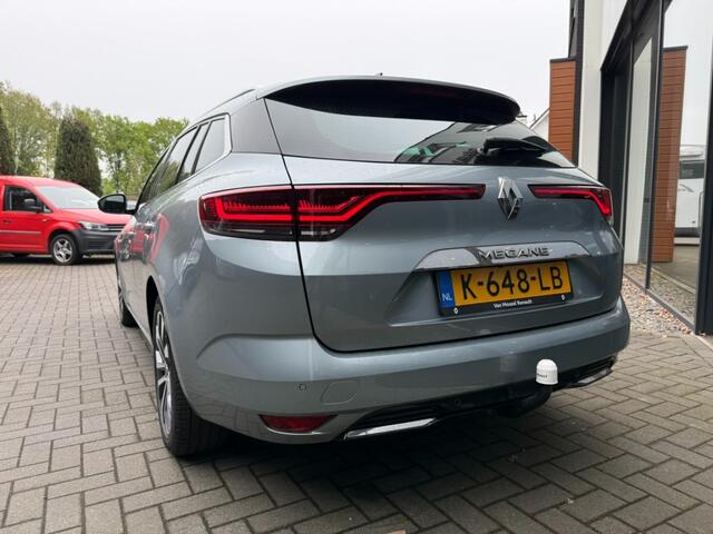 Renault MEGANE 1.3 TCE 160pk Intens,Schuifdak,LED,HeadUp,Keyless,Cam,Trekhk 170