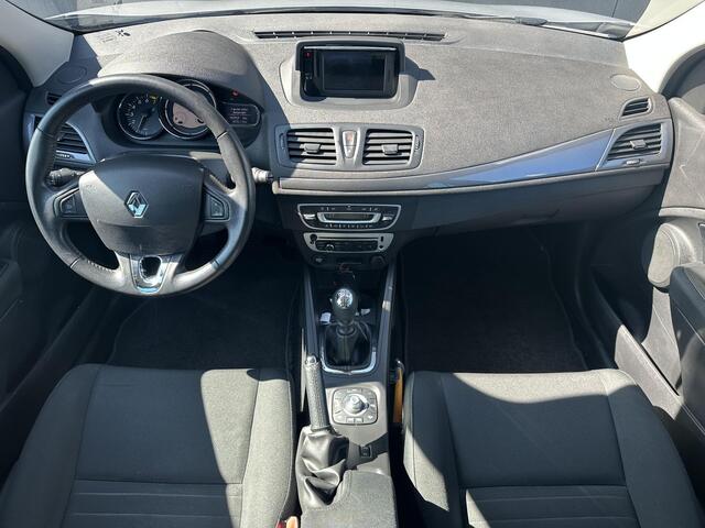 Renault MEGANE Estate 1.2 TCe Limited