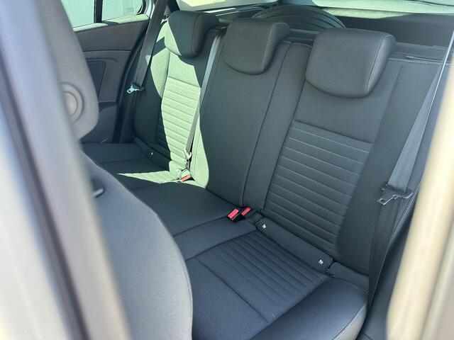 Renault MEGANE Estate 1.2 TCe Limited