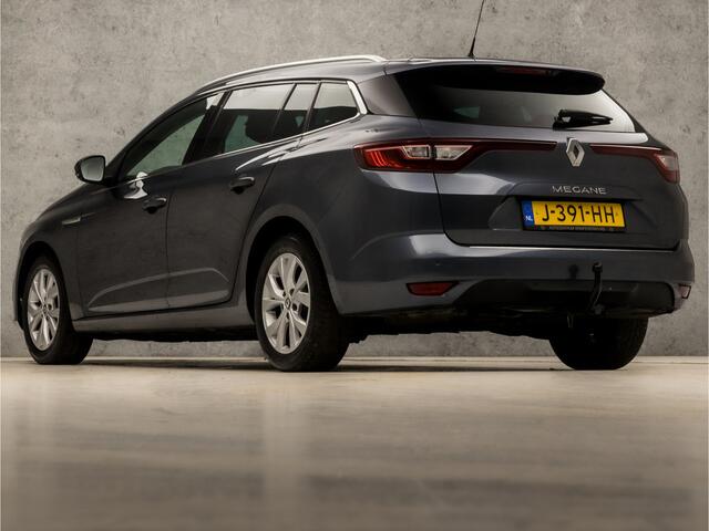 Renault MEGANE Estate 1.3 TCe Limited Sport 141Pk Automaat (APPLE CARPLAY, VIRTUAL COCKPIT, NAVIGATIE, CLIMATE, GETINT GLAS, SPORTSTOELEN, TREKHAAK, PARKEERSENSOREN, CRUISE, NIEUWSTAAT)