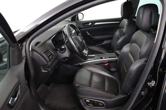 Renault MEGANE 1.6 E-Tech Plug-In Hybrid 16 Business Edition One | Head-Up | Leder | Stoel & stuurverwarming | Camera | BOSE Sound | Keyless | Navigatie | Full LED