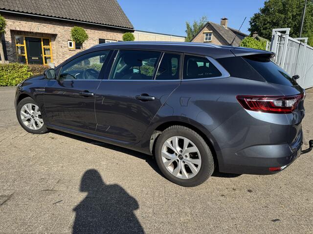 Renault MEGANE Estate 1.3 TCe Limited B
