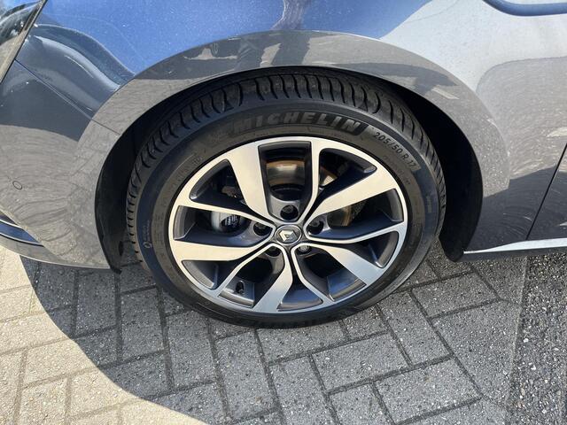 Renault MEGANE 1.2 TCe Bose