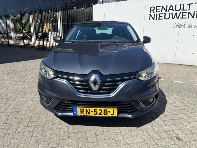 Renault MEGANE 1.2 TCe Bose
