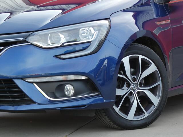 Renault MEGANE Estate 1.2 TCe Bose/ trekhaak/ mooie auto!