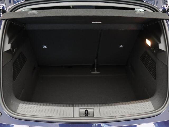 Renault MEGANE E-Tech comfort range Evolution 60 kWh | Navigatie | Stoel- en stuurwielverwarming | Parkeersensoren rondom |