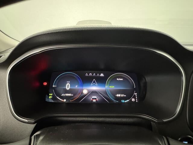Renault MEGANE Estate 1.6 E-Tech Plug-In Hybrid 160 R.S. Line | Head-up Display | BOSE | Achteruitrijcamera |