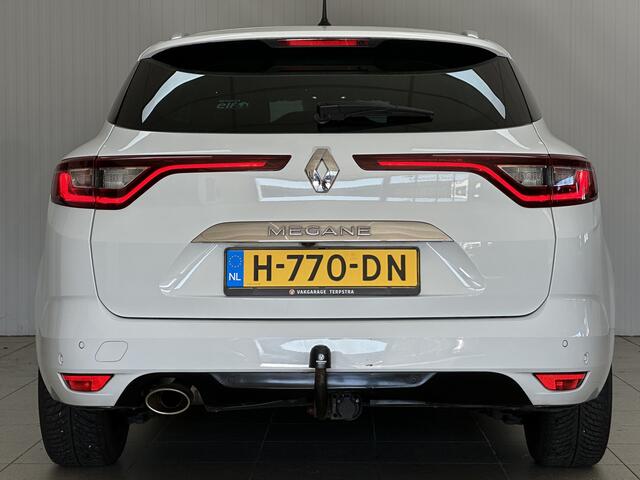 Renault MEGANE Estate 1.3 TCe Bose/ Trekhaak/ 17'' LMV/ Apple + Android/ Keyless/ Camera/ Lane-Assist./ Dode-Hoek DET./ Half-Leder/ PDC V+A/ Navi/ Clima/ Cruise/ Isofix/ Extra getint glas.