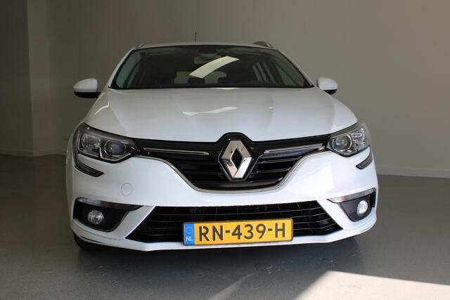 Renault MEGANE Estate 1.5 dCi Zen | DBRIEM-VV | DEALER-ONDERH | CLIMA | PDC-A | CRUISE | DAB-RADIO | NAVI | LED |