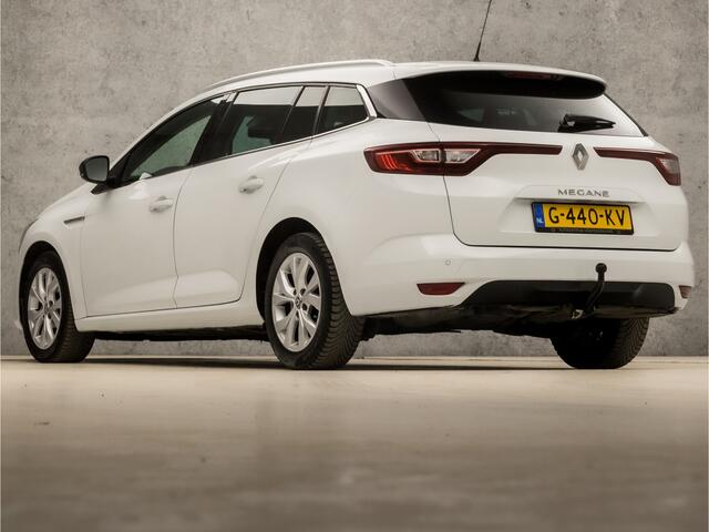 Renault MEGANE Estate 1.3 TCe Limited Sport 141Pk Automaat (APPLE CARPLAY, VIRTUAL COCKPIT, NAVIGATIE, KEYLESS, STOELVERWARMING, SPORTSTOELEN, TREKHAAK, CRUISE, PARKEERSENSOREN, NIEUWE APK, NIEUWSTAAT)